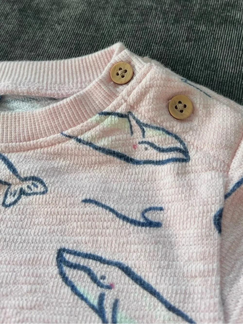 Old Navy Girls Whale Outfit Size 12-18 Months